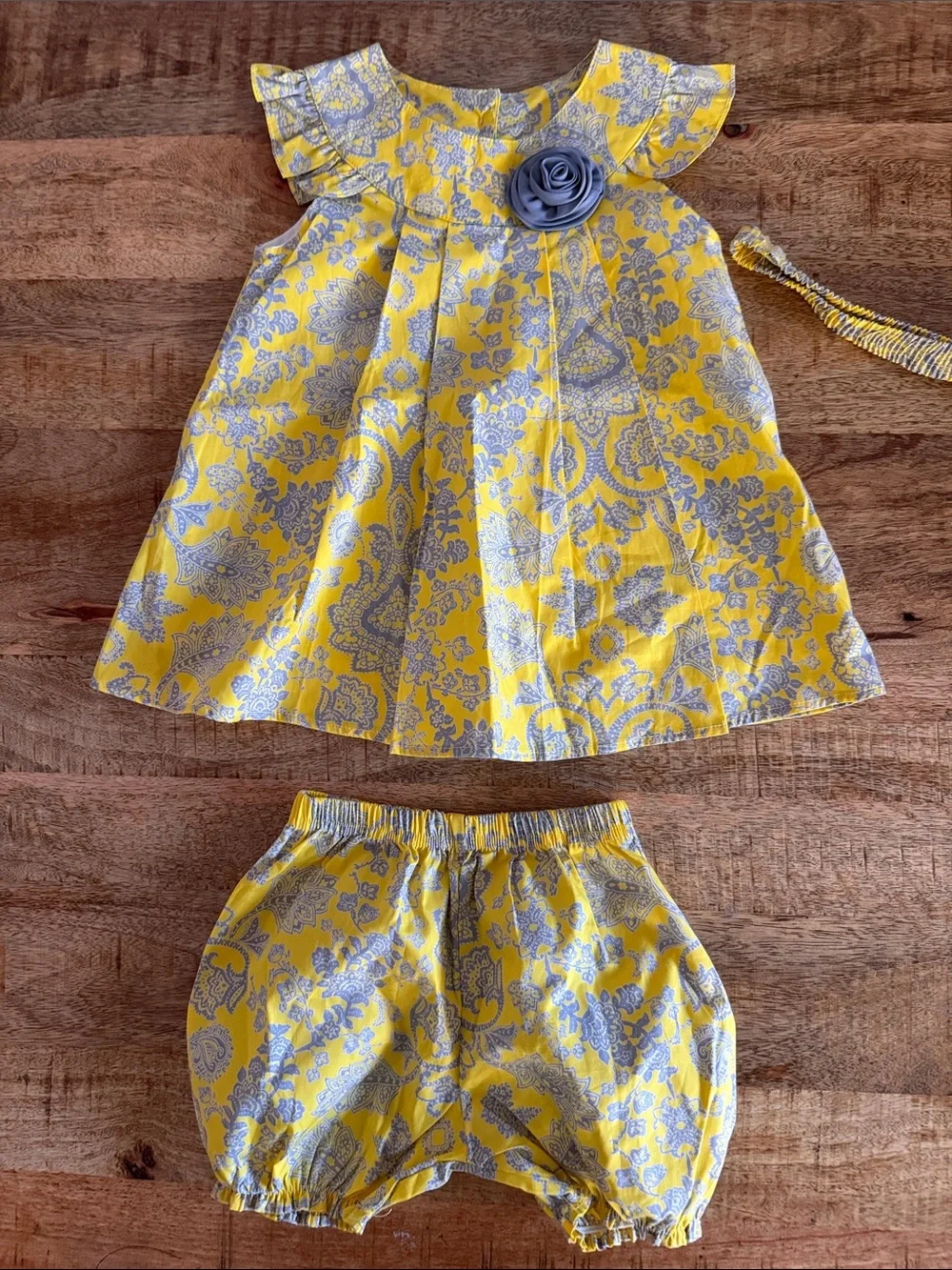 Kids Yellow Floral Dress & Bloomers Set with Gray Accent